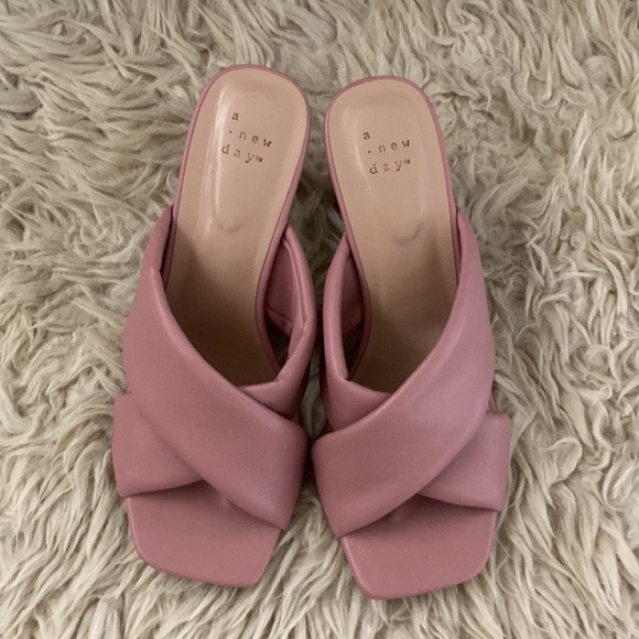 A New Day Blush pink heel, open toe sandal, block heel, size 9. - Picture 2 of 7